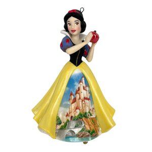 Hallmark Disney Snow White Princess Ornament Figurine 2023 Christmas Ornament